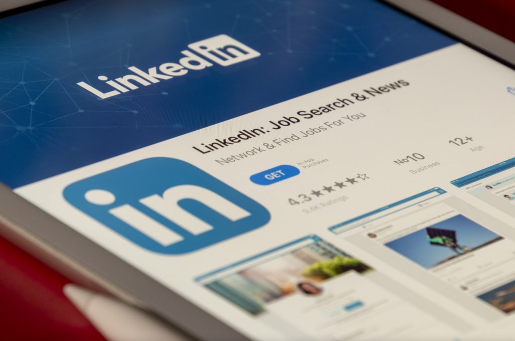 Streamline Lead Generation with LinkedIn CRM Integration